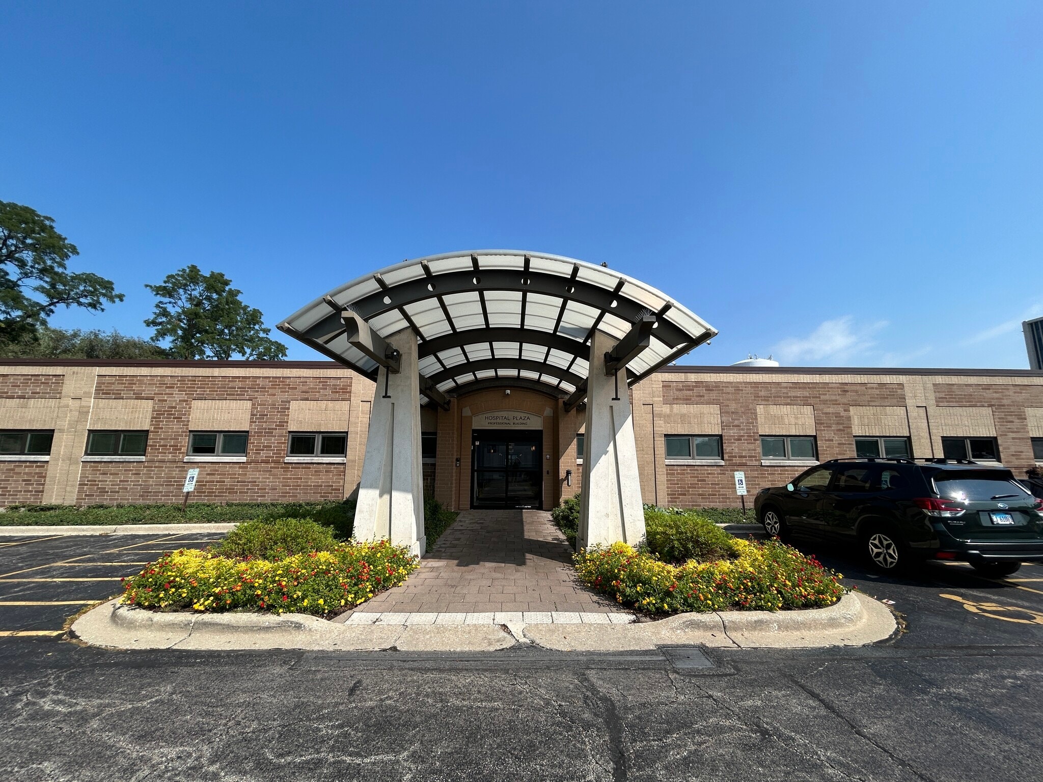 3800 Highland Ave, Downers Grove, IL for lease Building Photo- Image 1 of 6