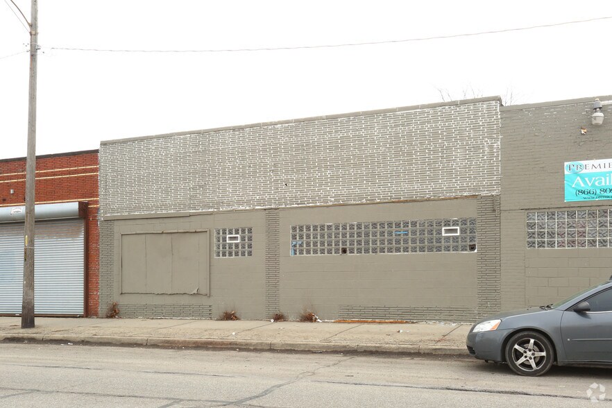 14031 W 8 Mile Rd, Detroit, MI 48235 14031 W 8 Mile Rd, Detroit, MI 48235