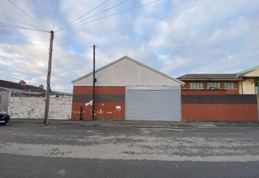 1 Lorraine St, Hull for lease - Building Photo - Image 2 of 4