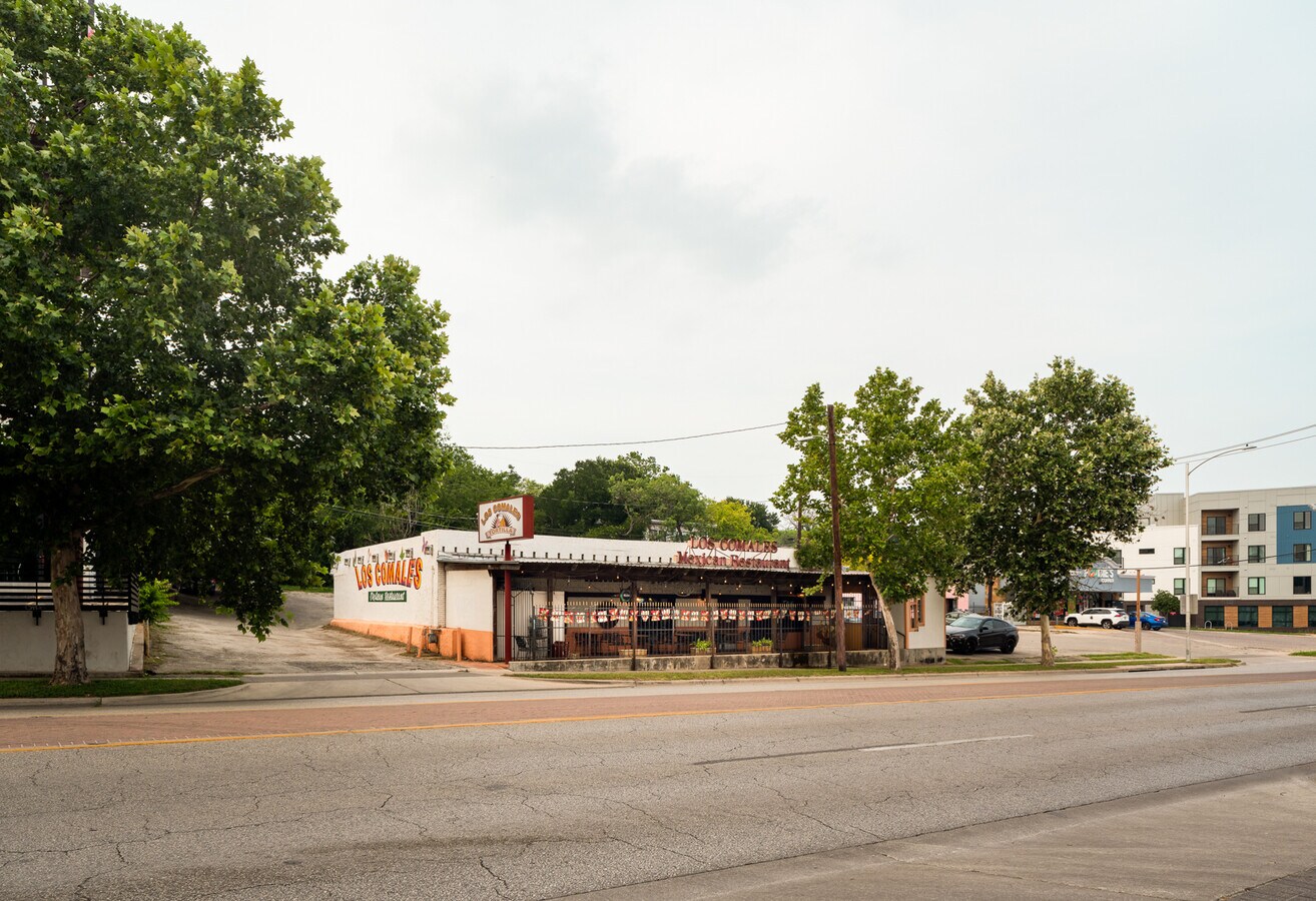 2134 E 7th St, Austin, TX 78702