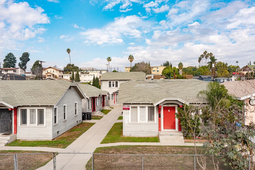 3517 Montclair St, Los Angeles, CA for sale - Building Photo - Image 2 of 7