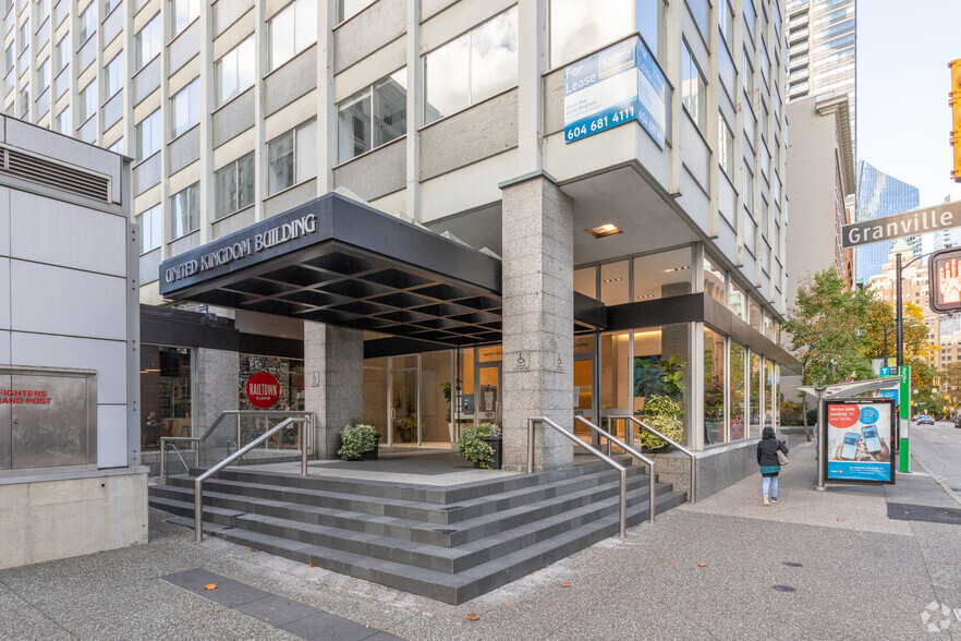 409 Granville St, Vancouver, BC for lease - Building Photo - Image 3 of 14