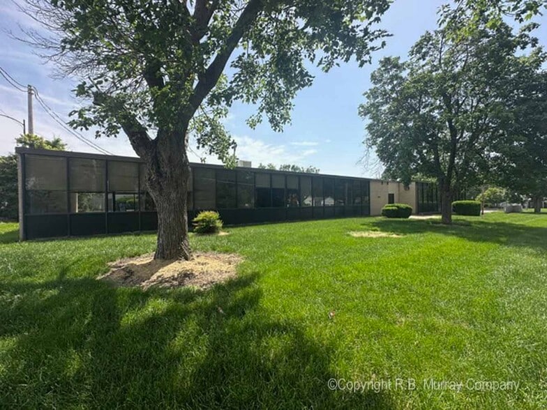 1730 E Portland St, Springfield, MO for lease - Building Photo - Image 2 of 26