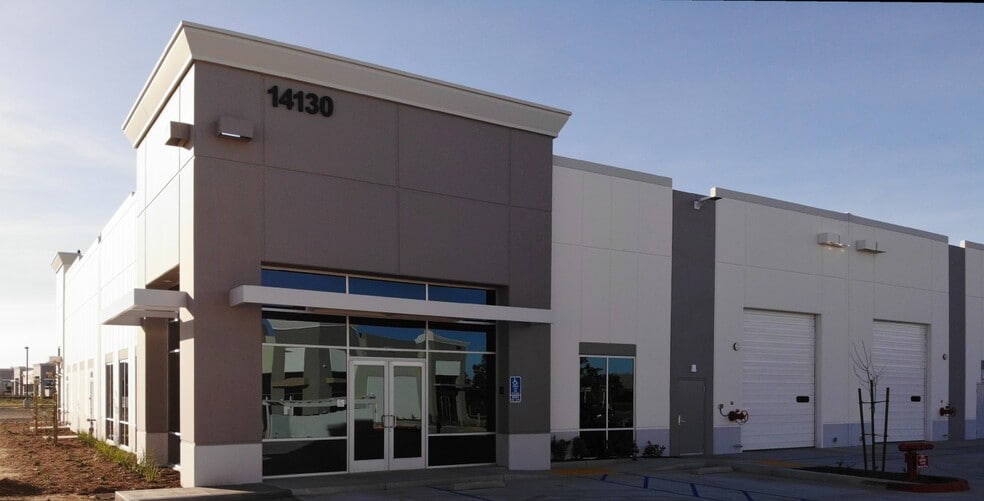 14130 Meridian Pky, Riverside, CA for lease - Primary Photo - Image 2 of 6