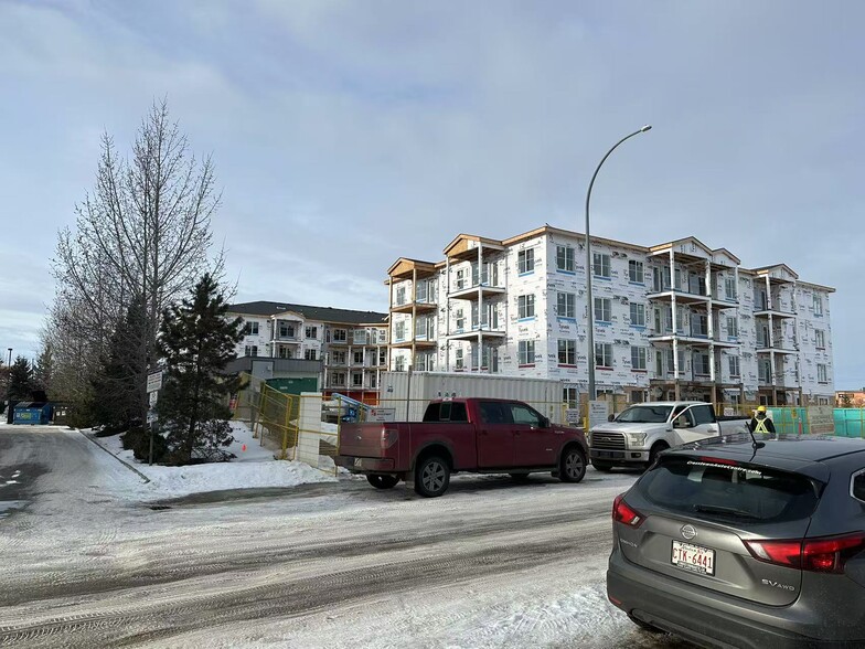 14904 125 St NW, Edmonton, AB for sale - Primary Photo - Image 1 of 1