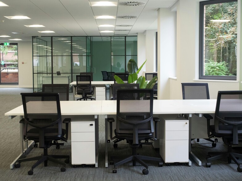 Crown Ln, Maidenhead for sale - Building Photo - Image 1 of 1