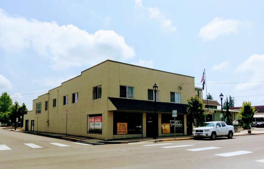 121 N Molalla Ave, Molalla, OR for sale - Building Photo - Image 1 of 1