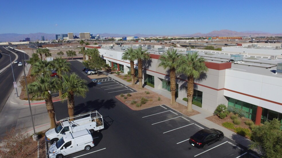 7140 Dean Martin Dr, Las Vegas, NV for sale - Building Photo - Image 1 of 1