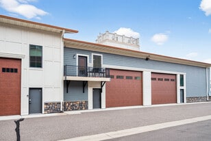 3620 Arrowhead Dr #2 - Loft