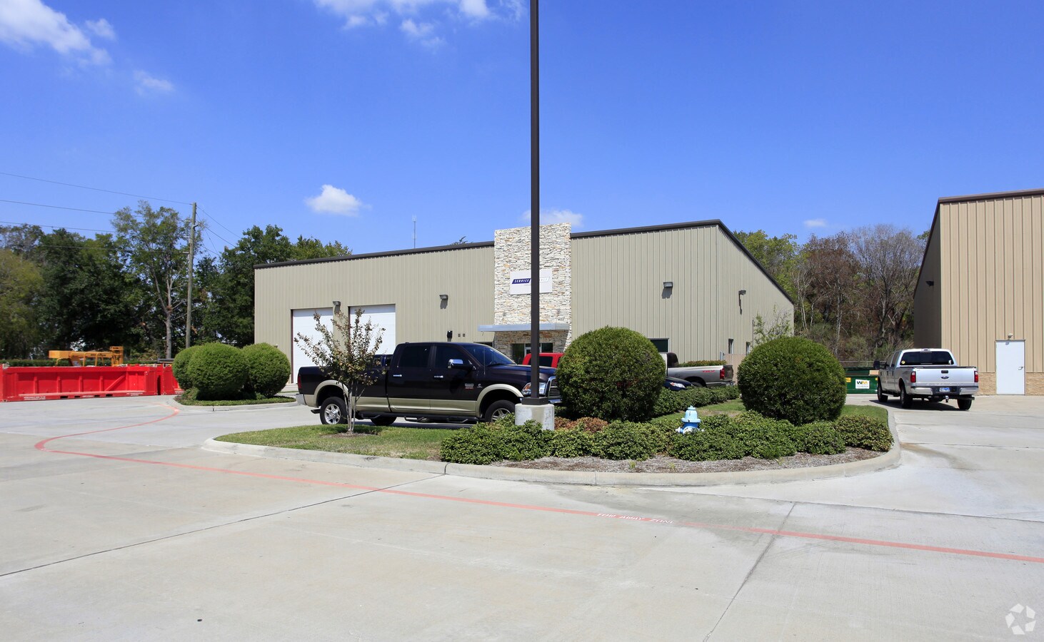 5613 Campbell Rd, Houston, TX 77041