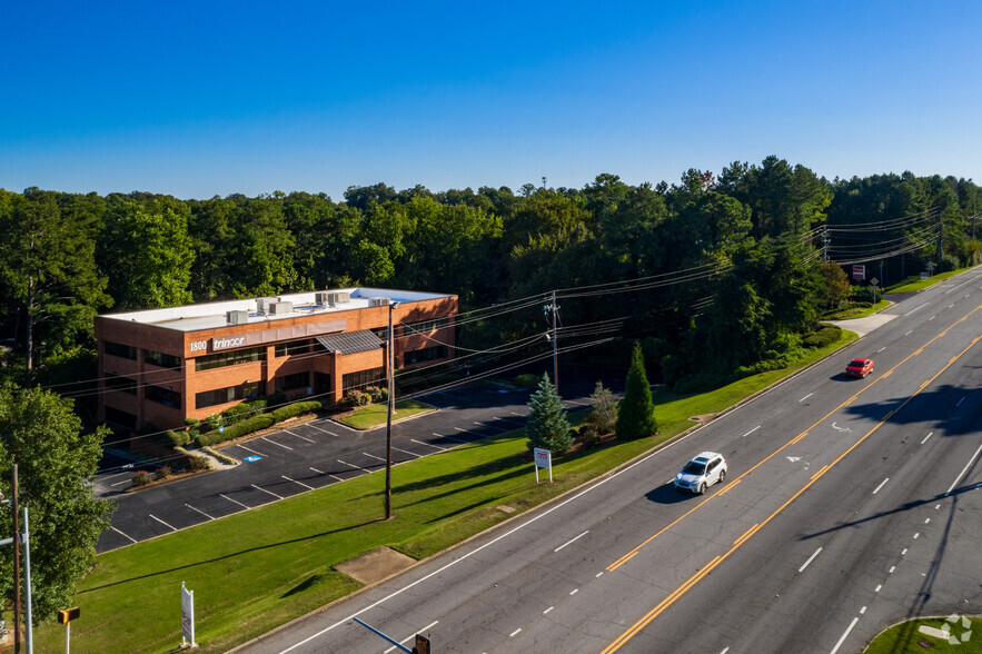 1800 Roswell Rd, Marietta, GA for lease - Building Photo - Image 3 of 6