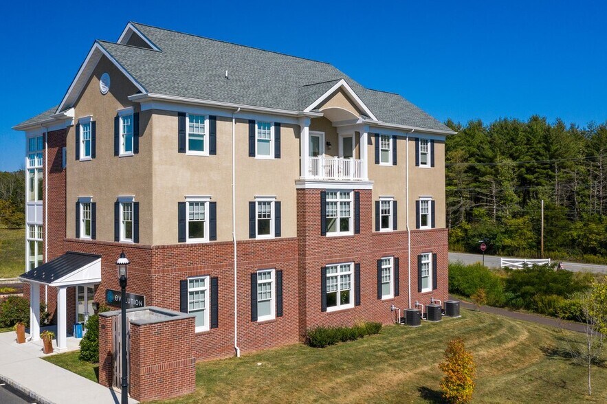 3800 Ashland Dr, Harleysville, PA 19438