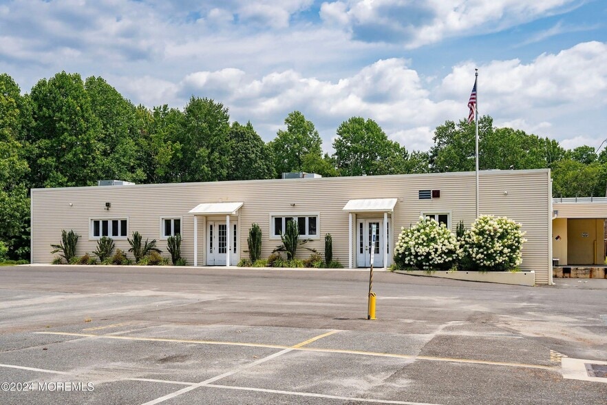 360 Fairview Ave, Hammonton, NJ for sale - Building Photo - Image 3 of 9