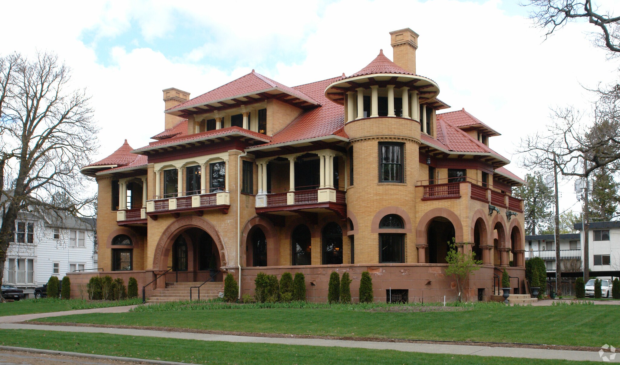 2208 W 2nd Ave, Spokane, WA for sale Primary Photo- Image 1 of 1