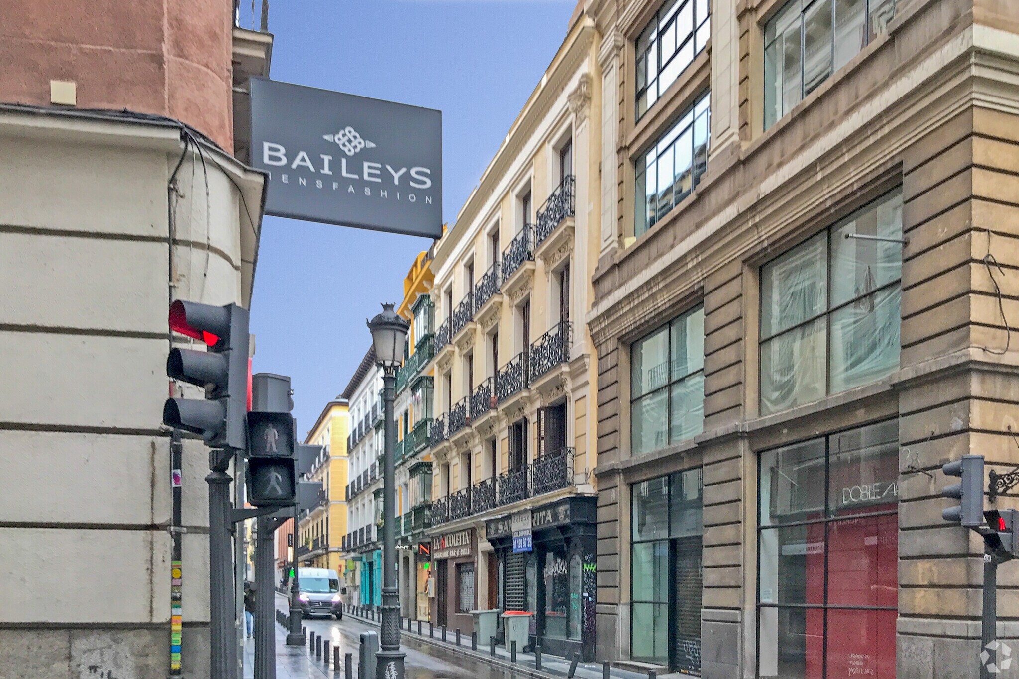 Calle Barquillo, 30, Madrid, Madrid for sale Primary Photo- Image 1 of 1