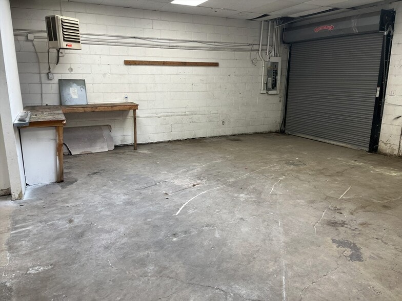 6499 Federal Blvd, Denver, CO for lease - Interior Photo - Image 3 of 4