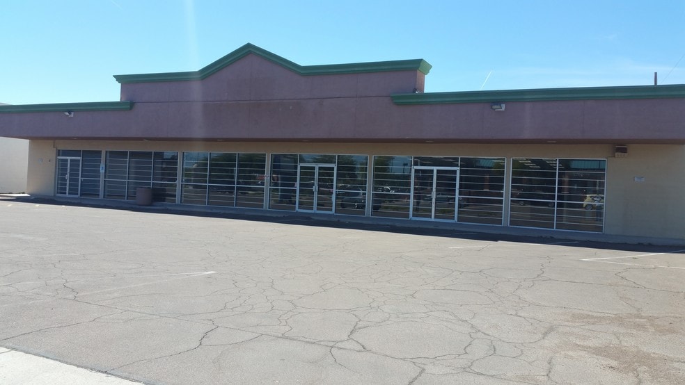 62 N Dobson Rd, Mesa, AZ for lease - Building Photo - Image 1 of 4
