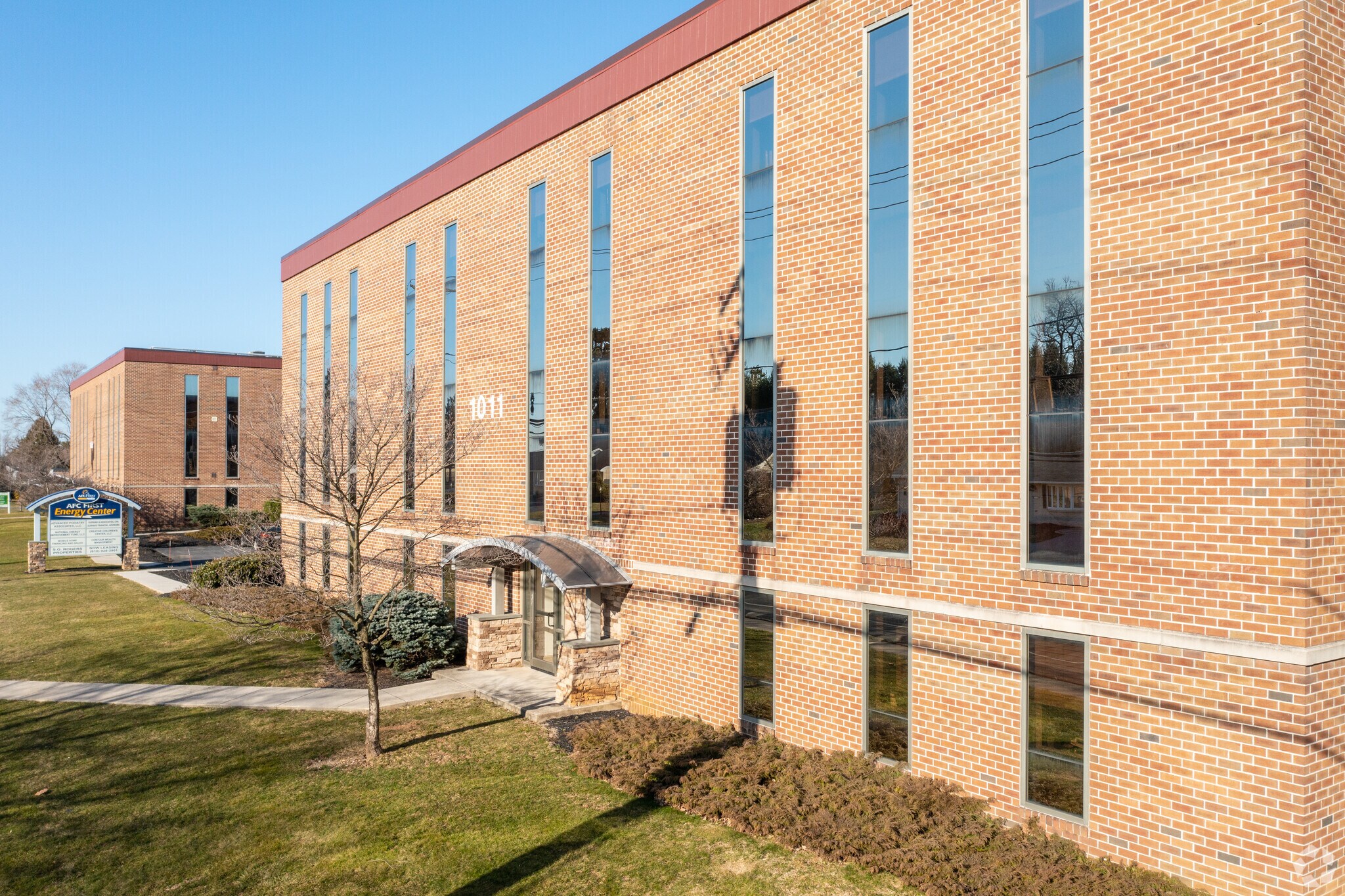 1011 N Brookside Rd, Wescosville, PA 18106 Office for Lease