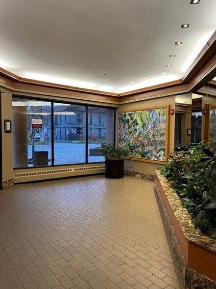 420 L St, Anchorage, AK for lease - Interior Photo - Image 3 of 11