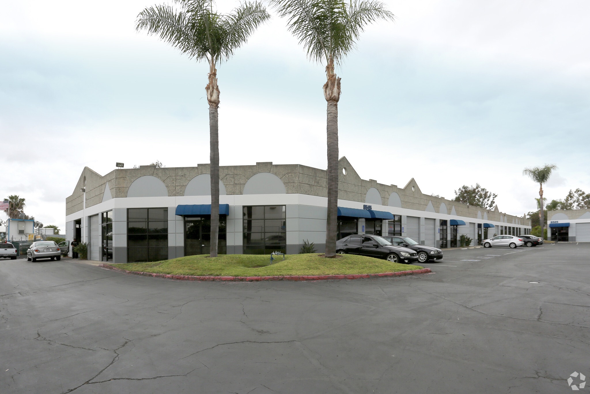 8545 Arjons Dr, San Diego, CA for lease Building Photo- Image 1 of 15