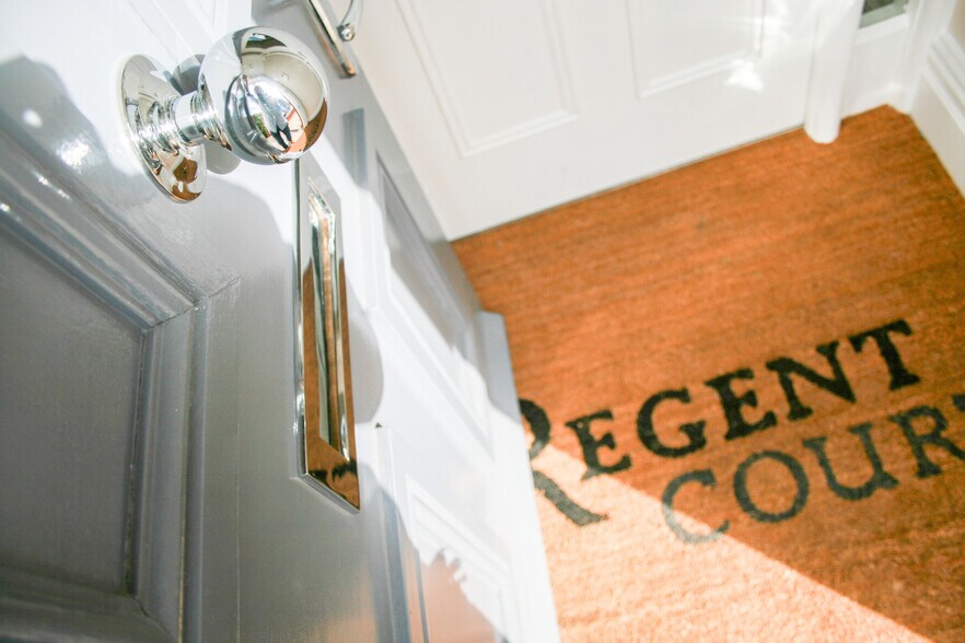 Regent Pl, Rugby for lease - Building Photo - Image 2 of 8