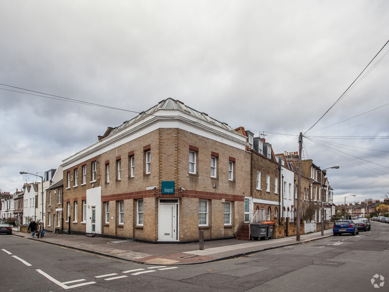 123 Disraeli Rd, London for lease - Primary Photo - Image 1 of 3