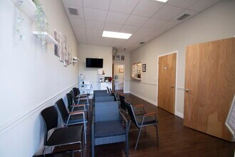 2484 Caring Way, Port Charlotte, FL for lease Interior Photo- Image 2 of 27