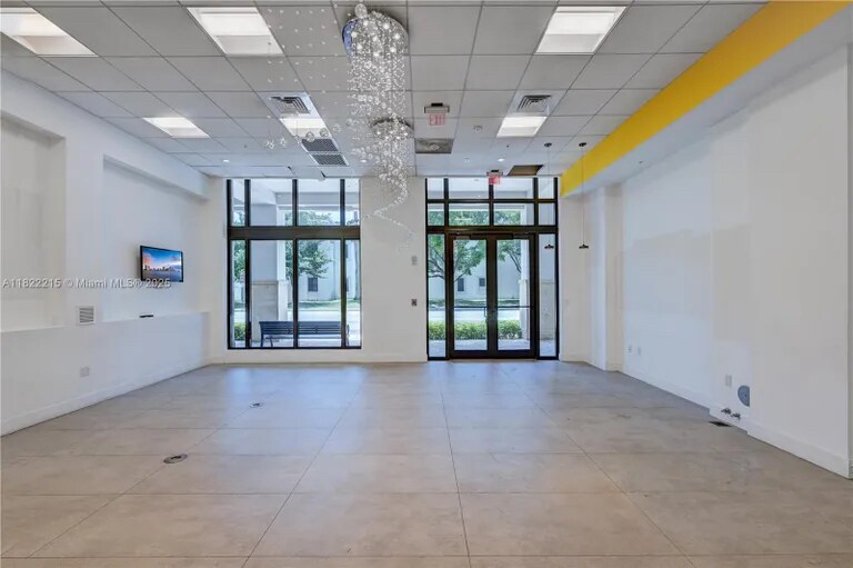 301 Altara Ave, Coral Gables, FL 33146 - Unit CU 3 - - Interior Photo - Image 1 of 10