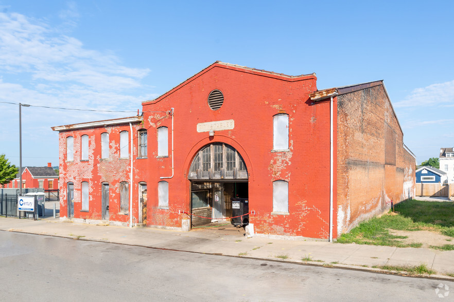 215 E 11th St, Newport, KY for sale - Primary Photo - Image 1 of 1