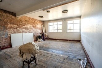 Albion St, Grimsby for lease Interior Photo- Image 1 of 6