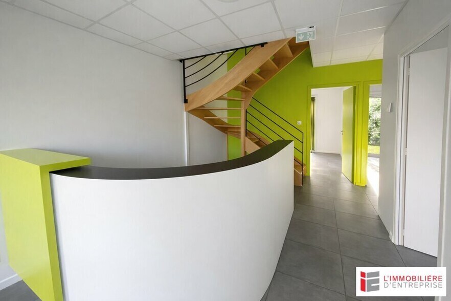 Office in Rennes for sale - Interior Photo - Image 3 of 7