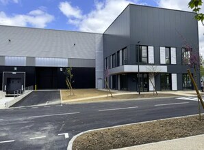 Avenue Louis Blériot, La Courneuve for lease Building Photo- Image 1 of 5