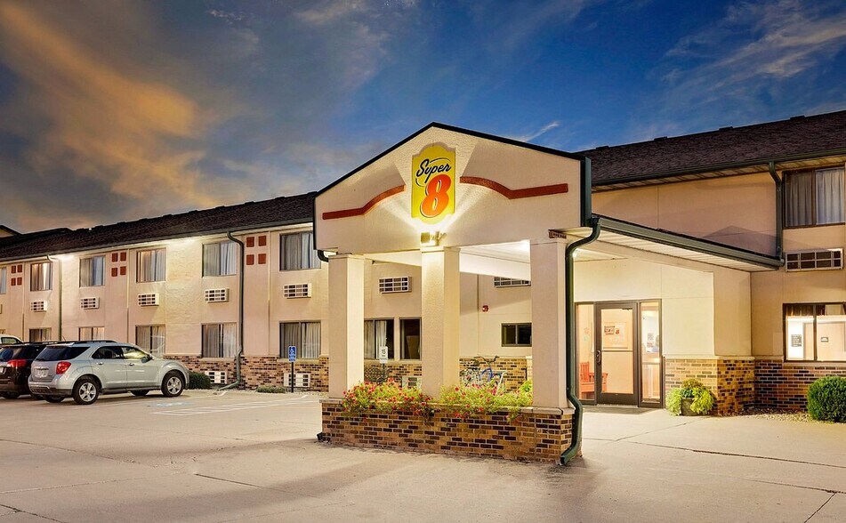 1210 Heckman Ct, Saint James, MN for sale - Primary Photo - Image 1 of 1