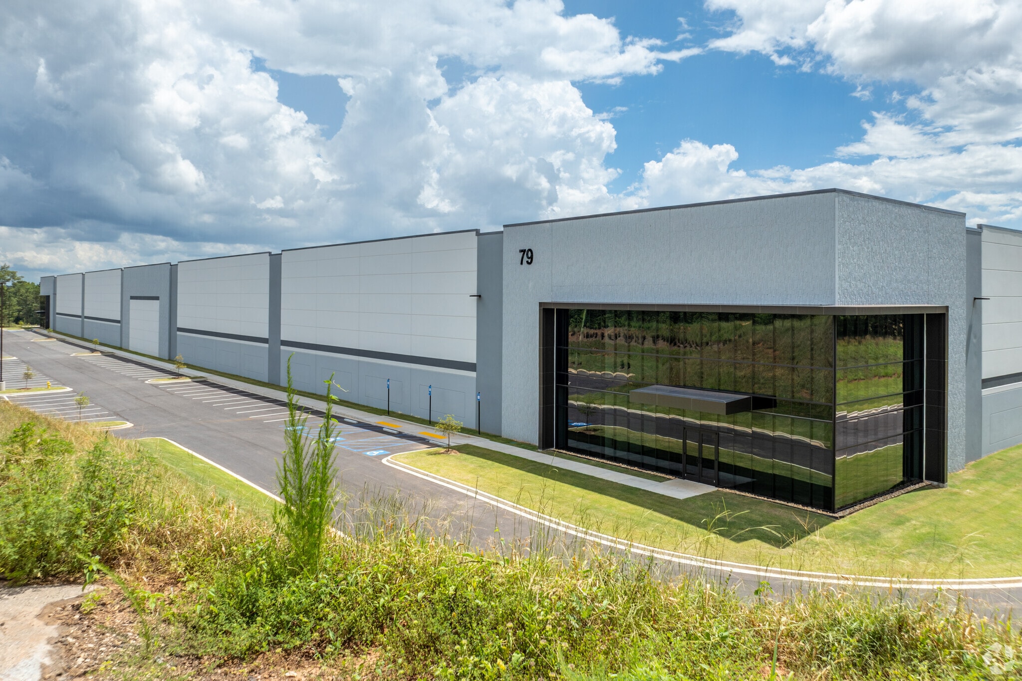 79 Pegasus Pky, Lagrange, GA for lease Primary Photo- Image 1 of 11