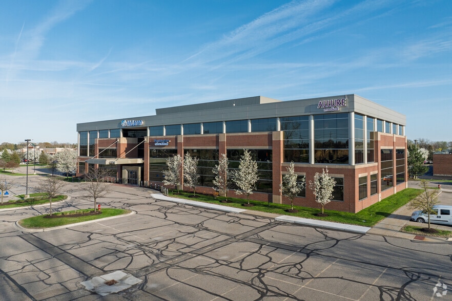 8180 26 Mile Rd, Shelby Township, MI for lease - Primary Photo - Image 1 of 5