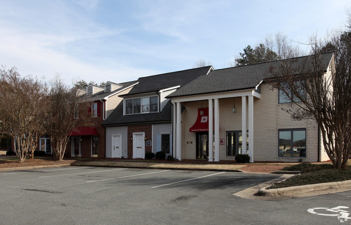 348354 Holly Hill Ln, Burlington, NC 27215