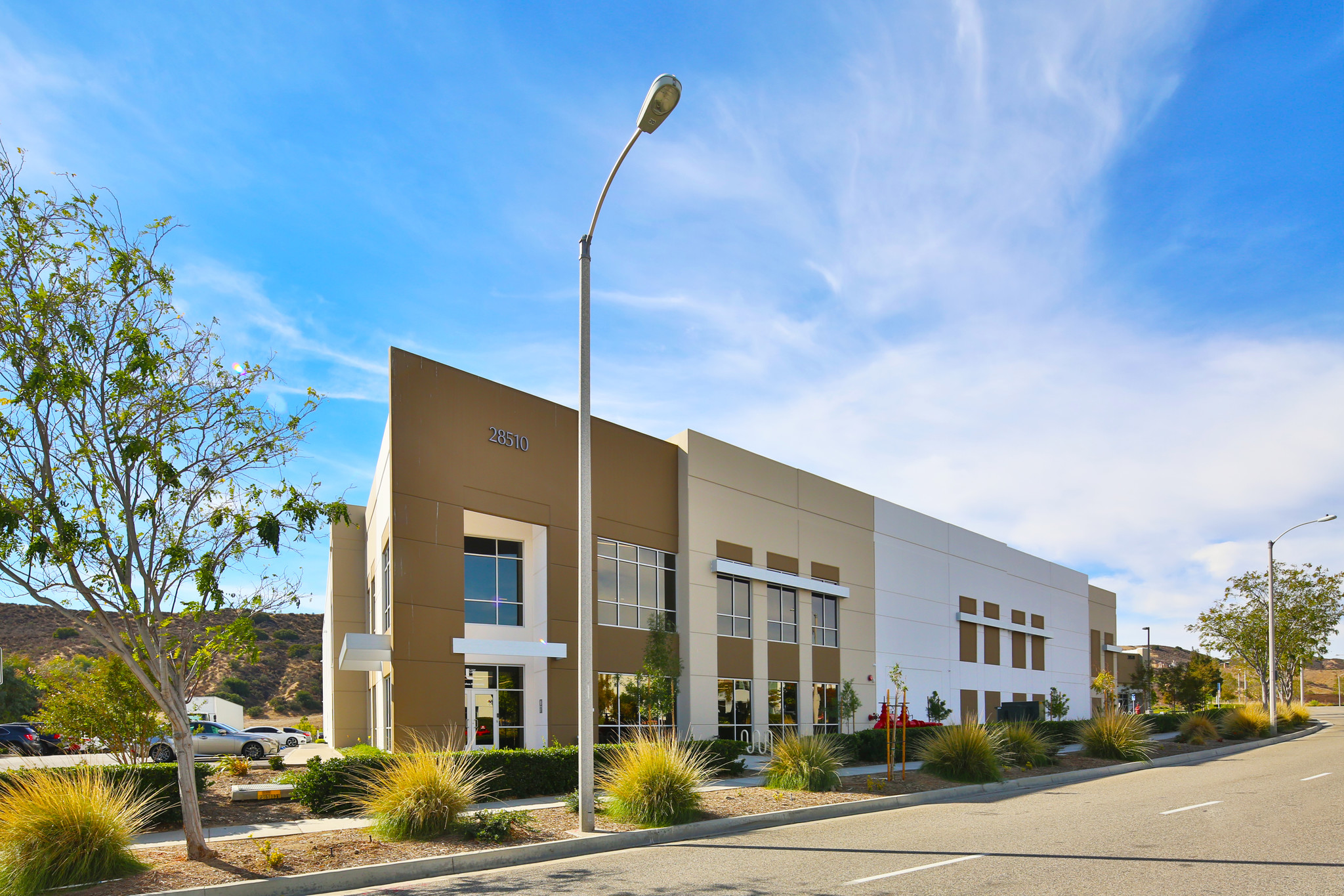 28510 Industry Dr, Valencia, CA for sale Building Photo- Image 1 of 1