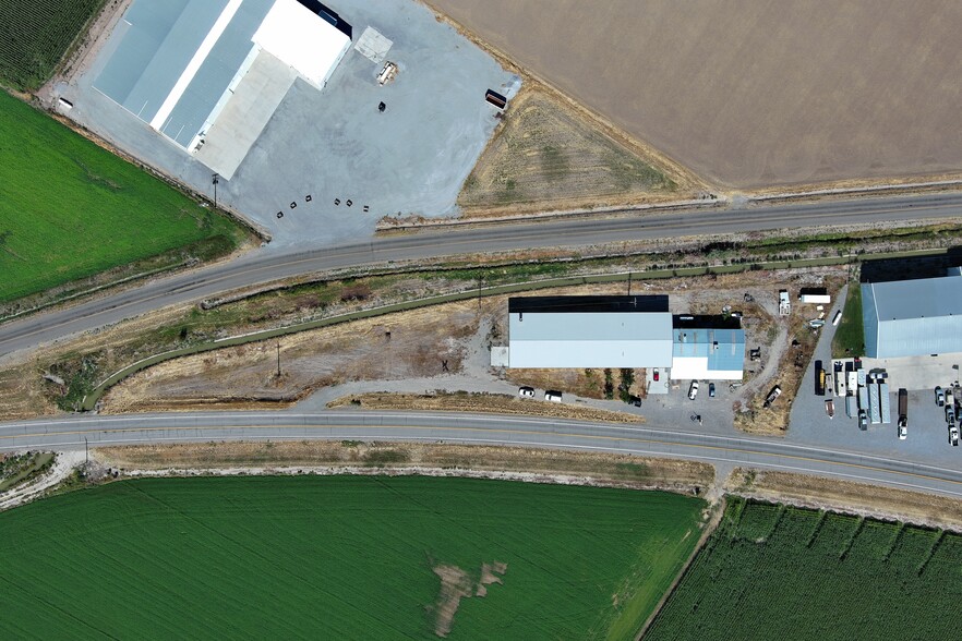 7550 north Hwy 7550 North Hwy 13, Elwood, UT for lease - Building Photo - Image 1 of 11