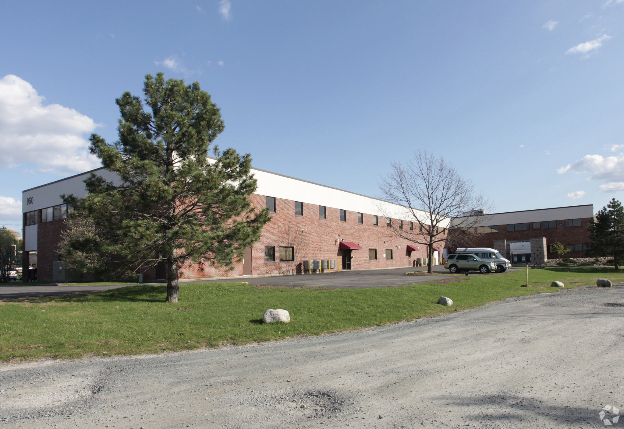 950 New Loudon Rd, Latham, NY 12110 - Office/Medical For Lease | LoopNet