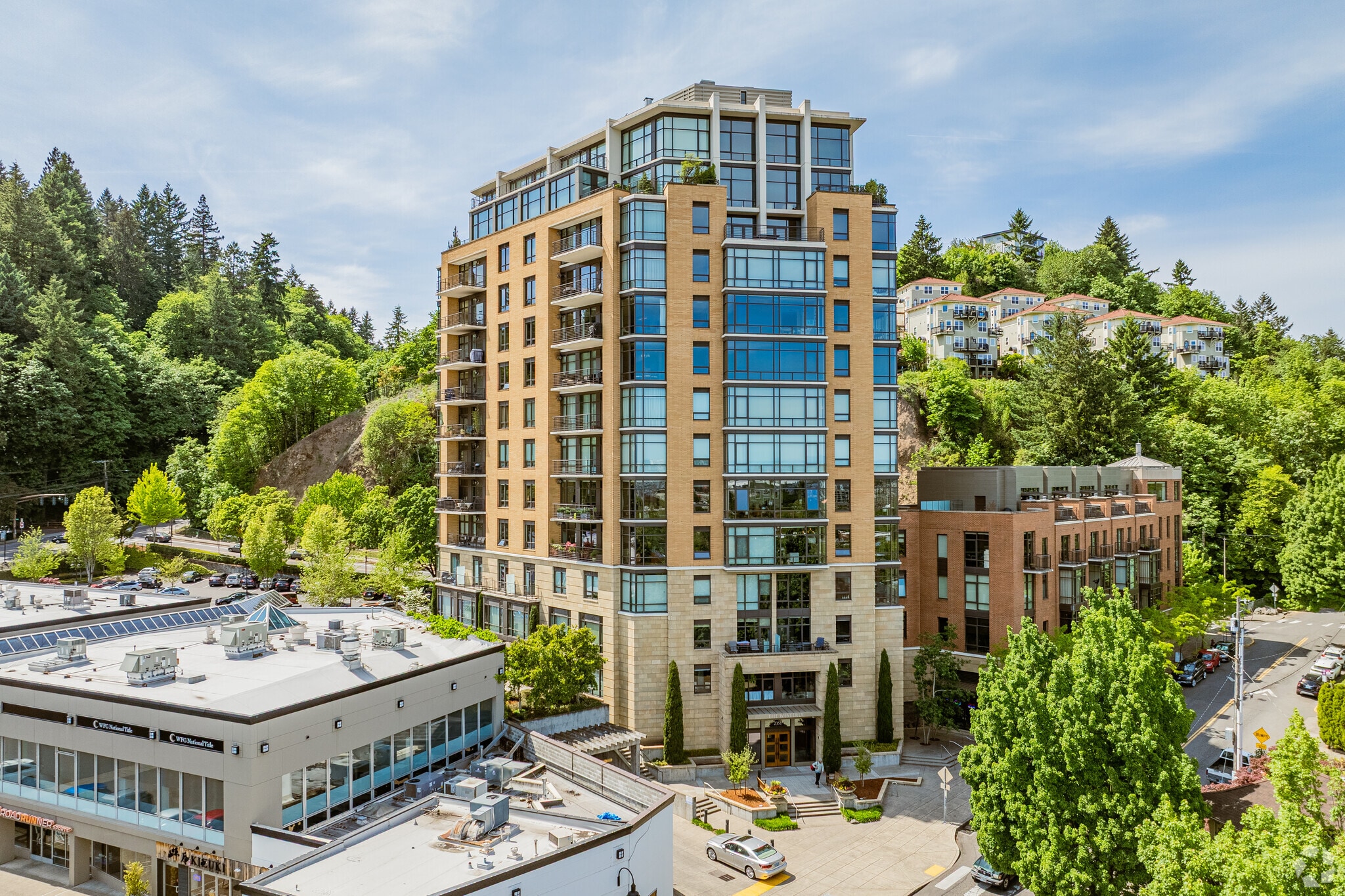 40 NW 24th Pl, Portland, OR for sale Primary Photo- Image 1 of 1