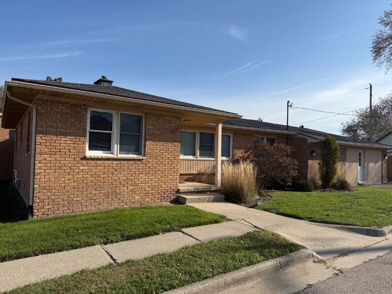 6141 Aurelius Rd, Lansing, MI for lease - Primary Photo - Image 1 of 3