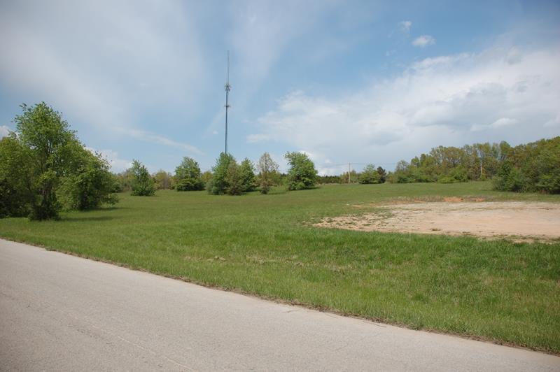 000 Goodhard, West Plains, MO for sale - Building Photo - Image 2 of 10