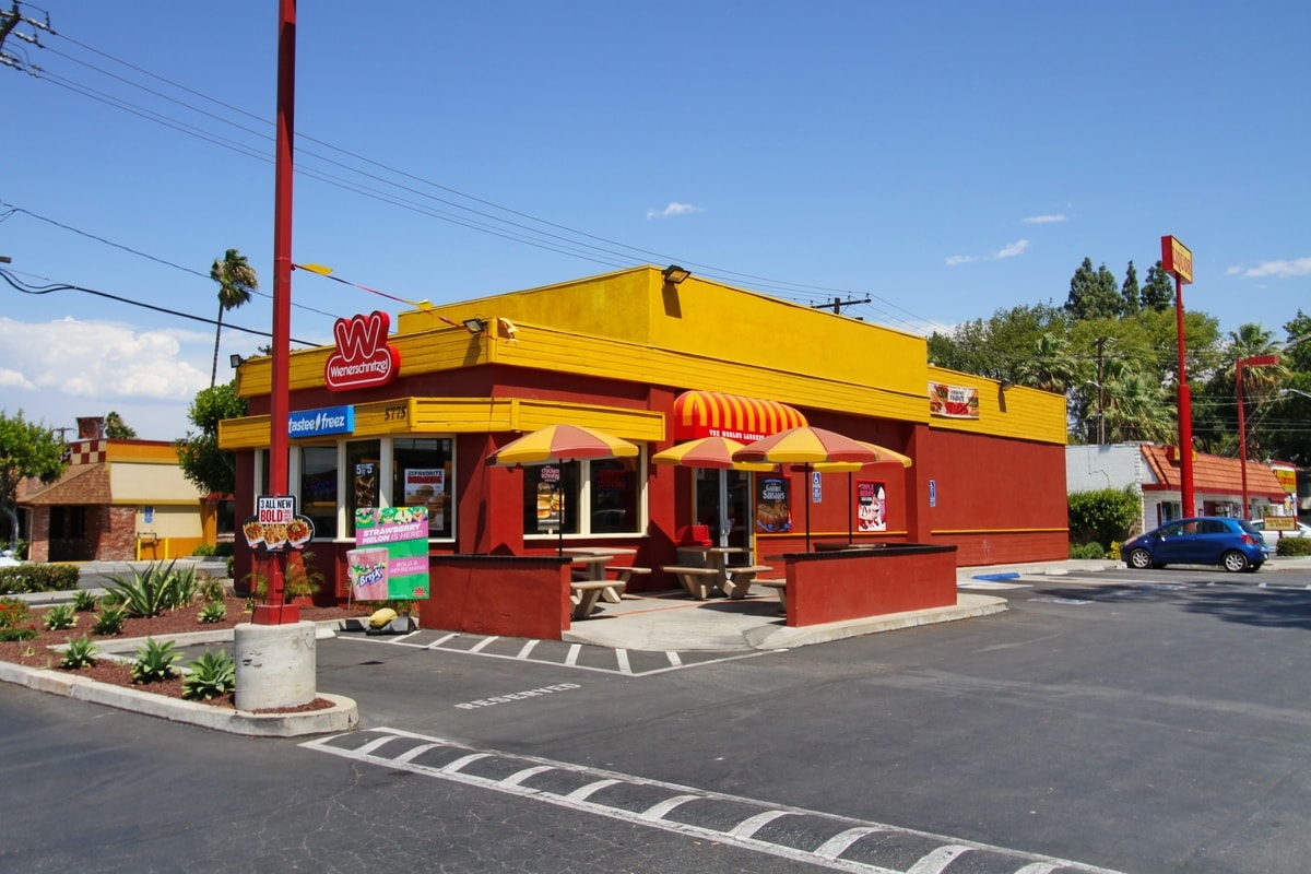 5775 Van Buren Blvd, Riverside, CA 92503