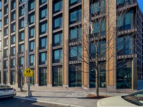 1 Park Pt, Brooklyn, NY for lease Building Photo- Image 1 of 9