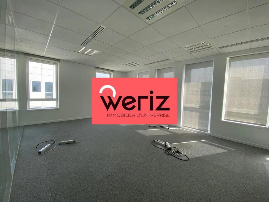 Location Bureaux 430 m² - Photo 1