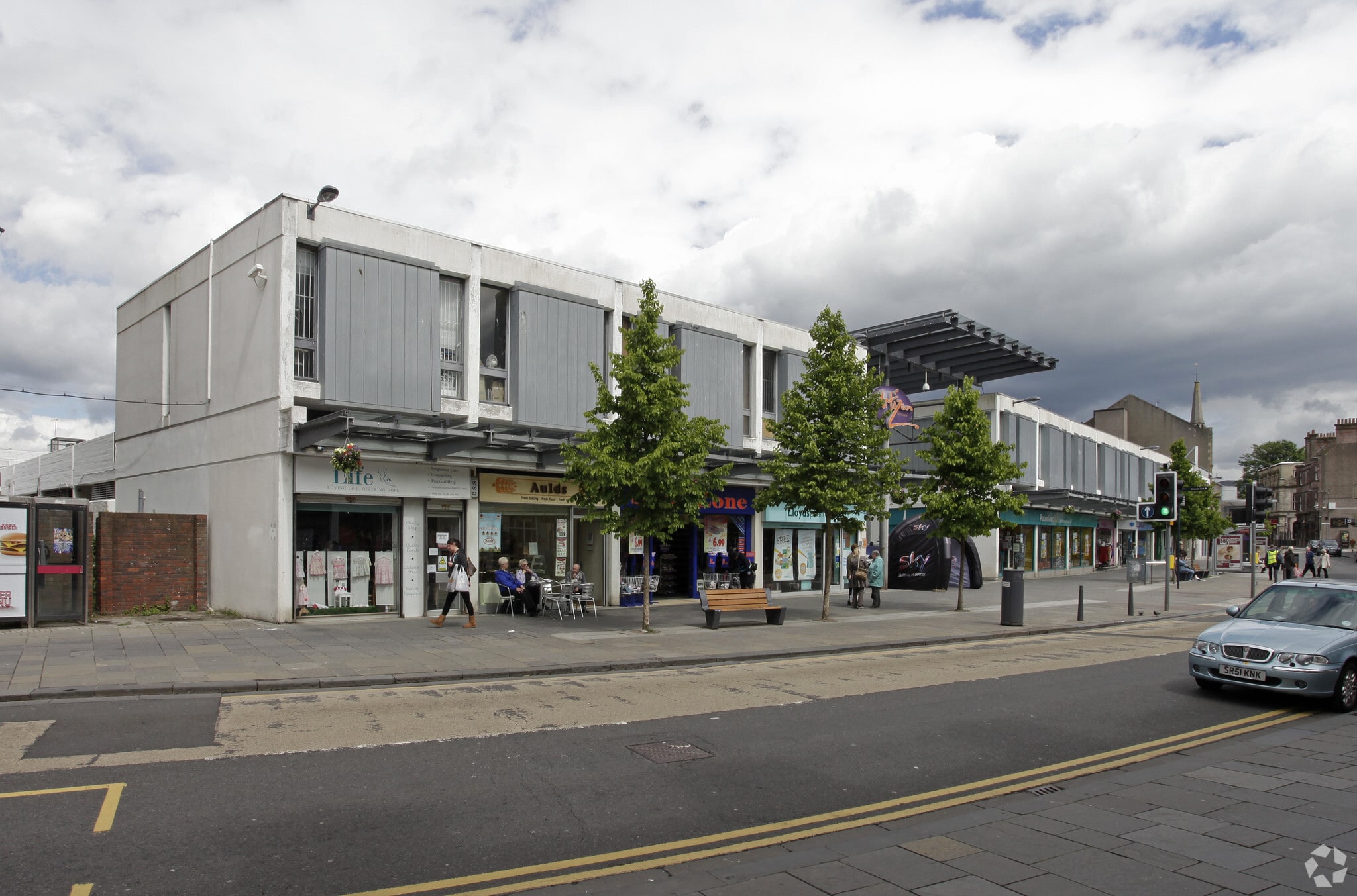 70-76 High St, Dumbarton for sale Primary Photo- Image 1 of 1