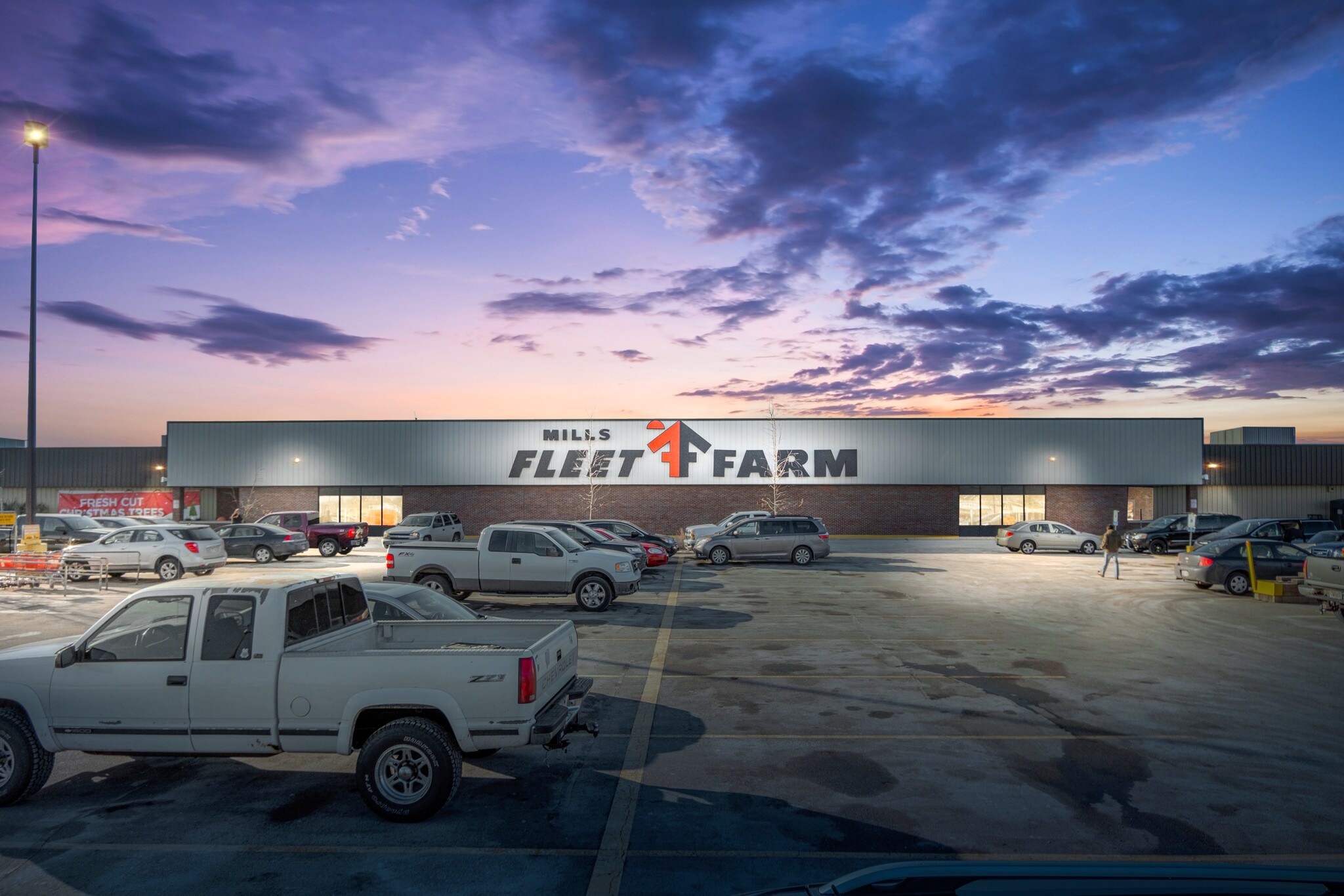 177 N Washburn St, Oshkosh, WI for sale Primary Photo- Image 1 of 1