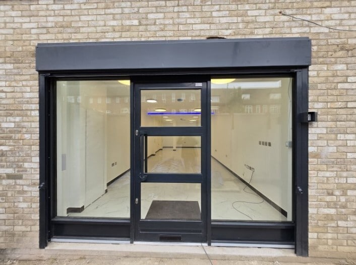 732-738 Green Lane, Barking for lease - Primary Photo - Image 1 of 2