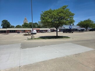 More details for 2200 E William St, Decatur, IL - Retail for Lease