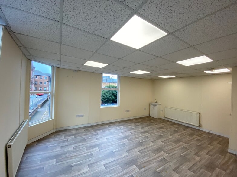 1-5 Church St, Ripley for lease - Interior Photo - Image 2 of 8